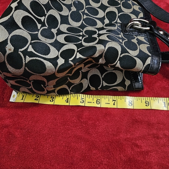 Coach Penelope Signature Shoulder Bag - Picture 16 of 16